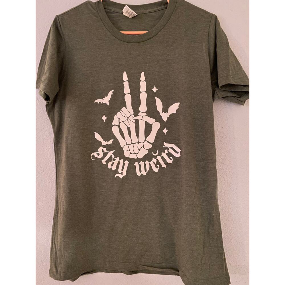 Stay Weird Skeleton Peace Bats Dark Gray Graphic T-Shirt Slim Fit Size XL NWOT